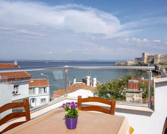 Risus Otel - Bozcaada - Balcony