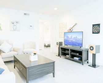 Silicon Valley Airbnb - Sunnyvale - Pokój dzienny
