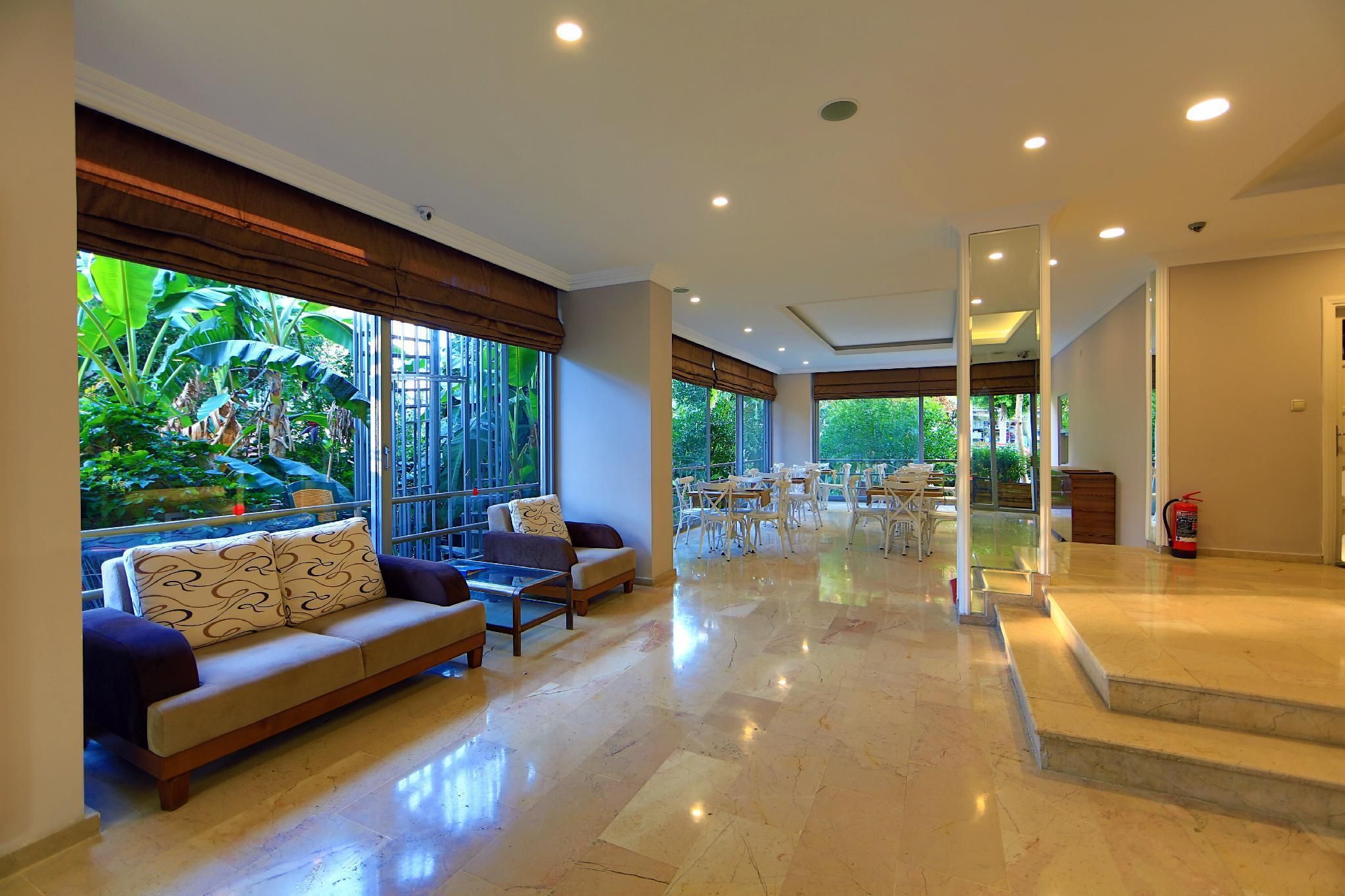 Perle Apart Hotel - אלניה - לובי