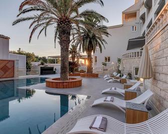 Hotel Laurentum - Tučepi - Pool