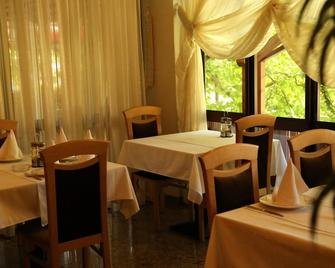Hotel Vila Vrbas - Bania Luka - Restaurante