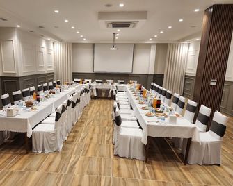 Burc Best Hotel - Corlu - Sala de reuniones