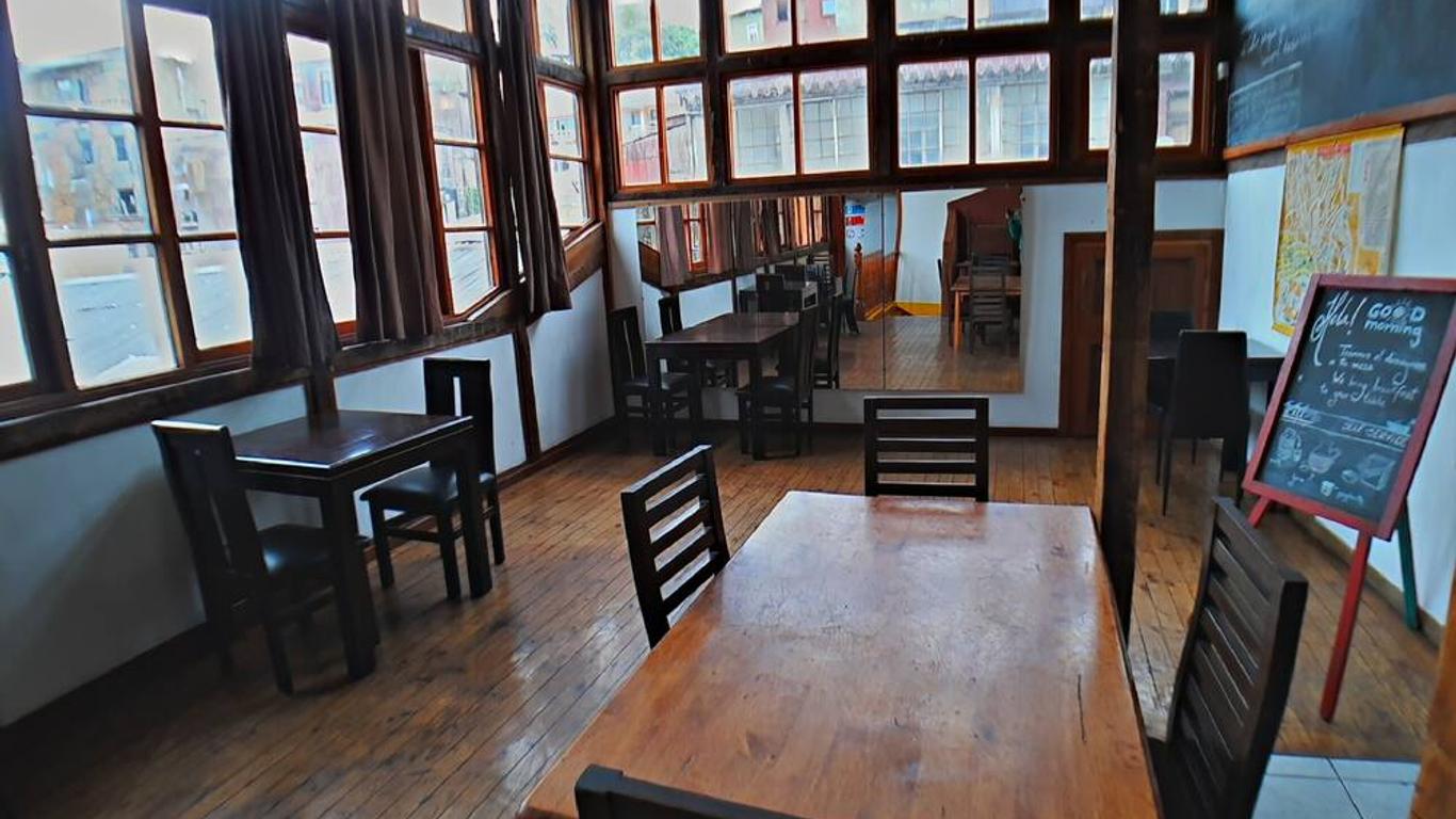 Maki Hostels & Suites Valparaiso