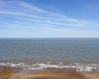 Henrys on the Prom - Great Yarmouth - Pantai
