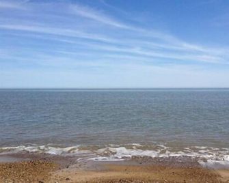 Henry's on the Prom - Great Yarmouth - חוף