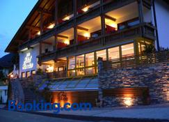 Hotel Paradies - Marlengo - Edificio