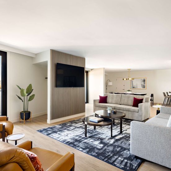 Living room view of Hyatt Regency New Brunswick