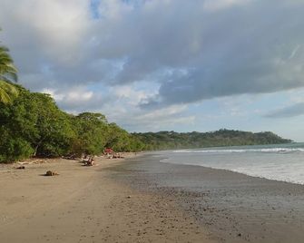 Villaspuravida - Guapinol - Cobano - Playa