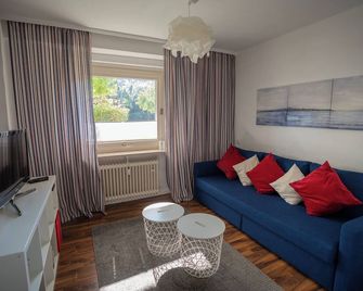 Gästehaus Elena - Kassel - Wohnzimmer