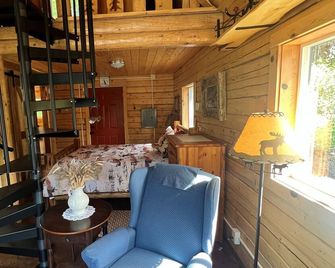 Northern Nights Lodging - Palmer