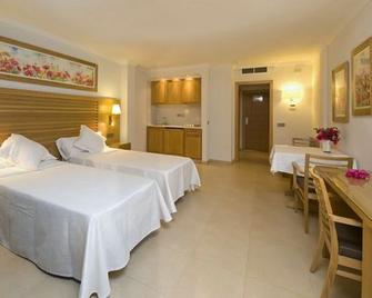 Bon Sol Prestige - Ab Group - Sant Josep de sa Talaia - Slaapkamer