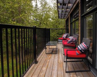 Access to Lake Memphremagog - Spa - Céleste - Ayer's Cliff - Balcony