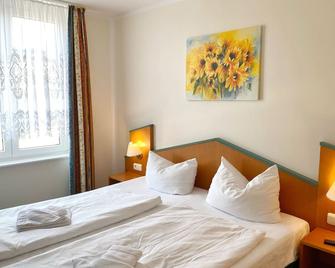 Ferienwohnung 10 'Bootsmann Hannes' - Wiek - Schlafzimmer