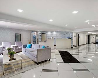 Best Western Morton Inn - Morton - Лоббі