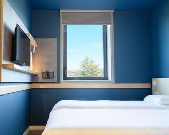 ibis budget Toulouse Blagnac Aéroport - Бланьяк - Спальня