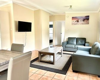 Discovery Parks - Narooma Beach - Narooma - Living room