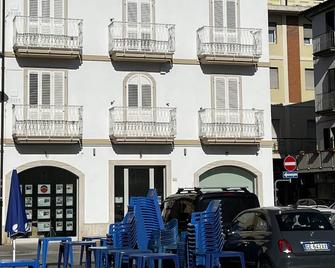 Sun Beach Apartment - New - San Benedetto del Tronto - Building