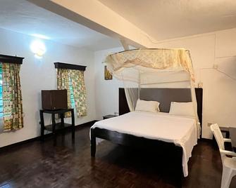 The New Big Tree Beach Resort - Mombasa - Habitación