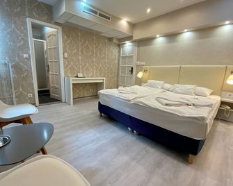 Bástya Konferencia és Wellness Hotel - מישקלוץ - חדר שינה