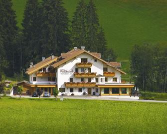 Hotel Waldheim - Durna in Selva - Building