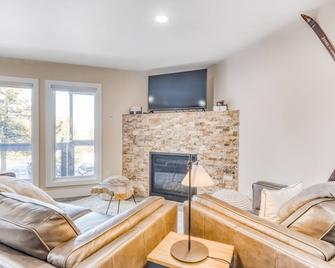 Heavenly Hideaway - Stateline - Wohnzimmer