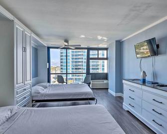 Beachfront Daytona Studio, Close to Parks! - Daytona Beach - Camera da letto