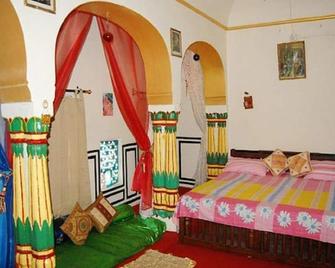 Mahansar Fort Heritage Homestay - Ramgarh Shekhawati - Habitación