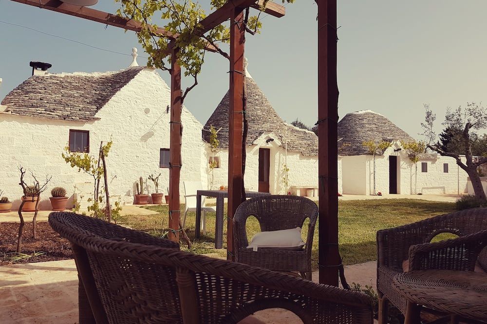 Lunalì - אלברובלו - פטיו