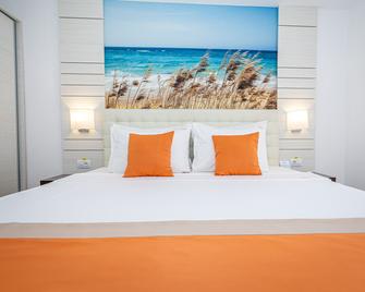 Mera Resort - Venus - Bedroom