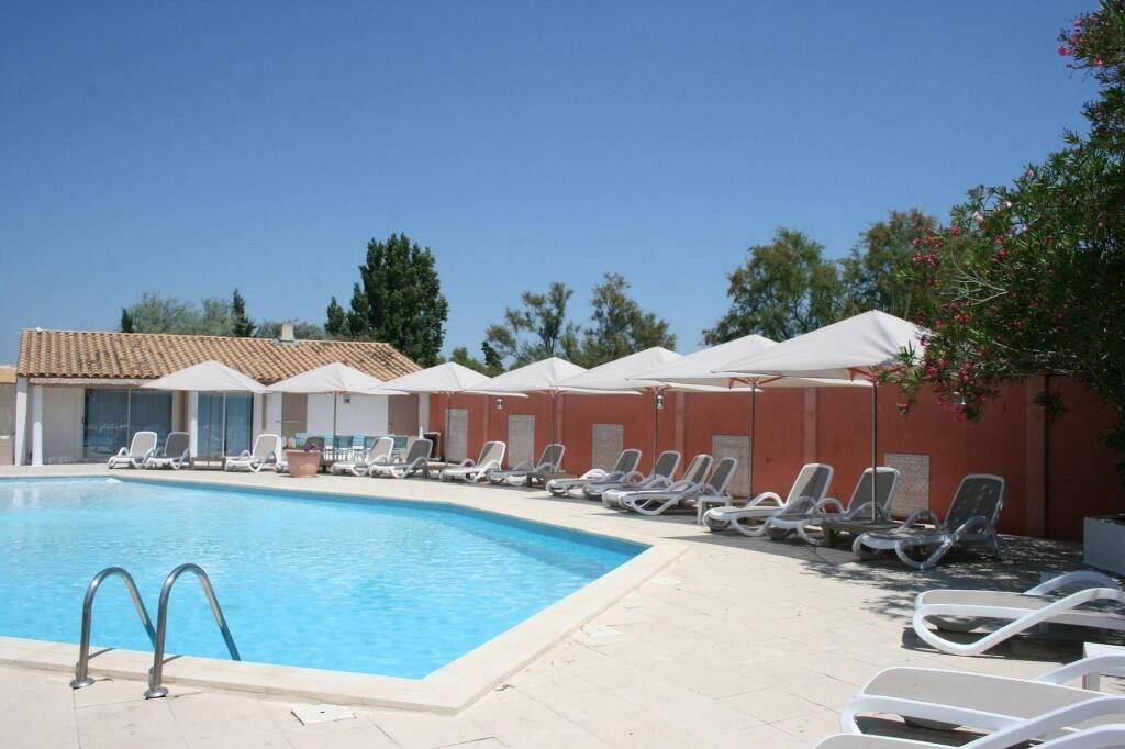 Les Rizieres - סנט-מארי דה-לה-מר - בריכה