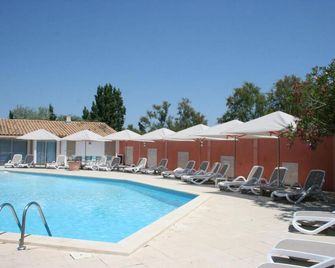 Les Rizieres - Saintes-Maries-de-la-Mer - Piscina