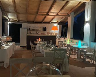 Etna Petit Relais - Nicolosi - Restaurant