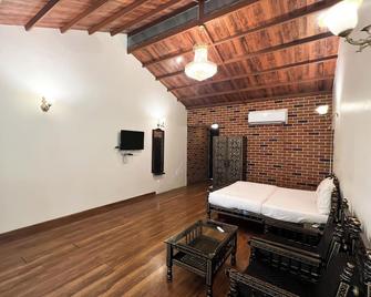 Anand Resort - A luxury Private Pool Resort in Nashik - Nashik - Bedroom
