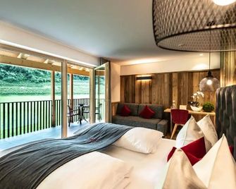 تسوم ألتن موار - Bressanone/Brixen - غرفة نوم