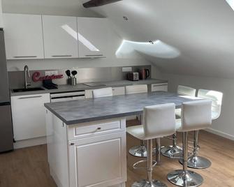 Luxurious, quiet apartment - Bonneville - Cuisine