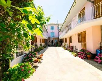 Guest house Mishel - Anapa - Vista del exterior