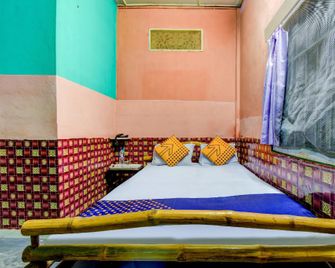 Hotel O The Heritage House - Dibrugarh - Bedroom