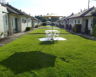 Milwaukie Inn Portland South - Milwaukie - Patio
