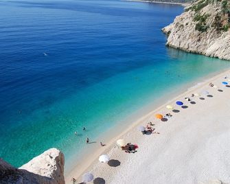 Soothe Hotel - קאס - חוף