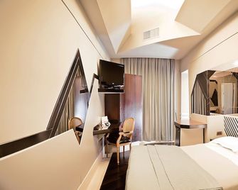 Hotel Isa - Roma - Habitación