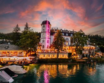 Hotel Schloss Seefels - Portschach am Wörthersee - Edificio