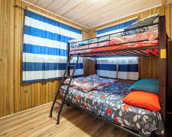 Breezy Blue Hideaway - Simcoe - Habitación