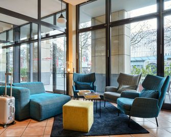 Flemings Hotel Bremen-Hauptbahnhof - Bremen - Lounge
