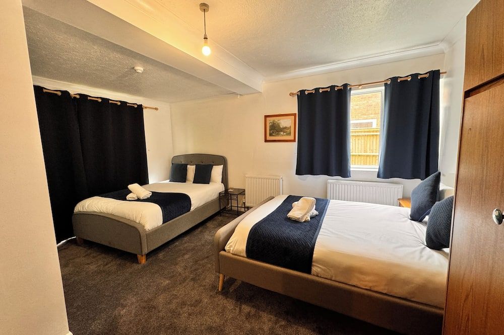 High Trees Guest House Gatwick - הורלי - חדר שינה