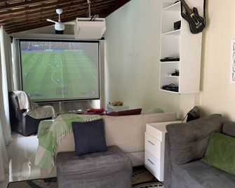 Cozy house Doce Mato - Cachoeiras de Macacu - Living room