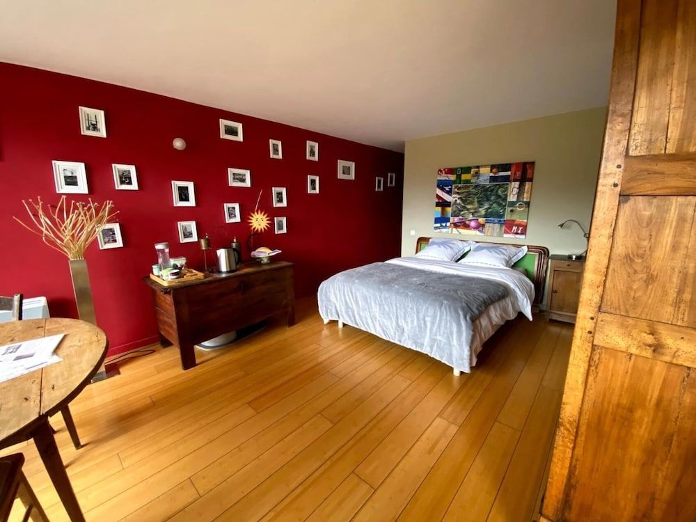 Homestay Le Corbusier 5 ieme Rue - Firminy - Bedroom