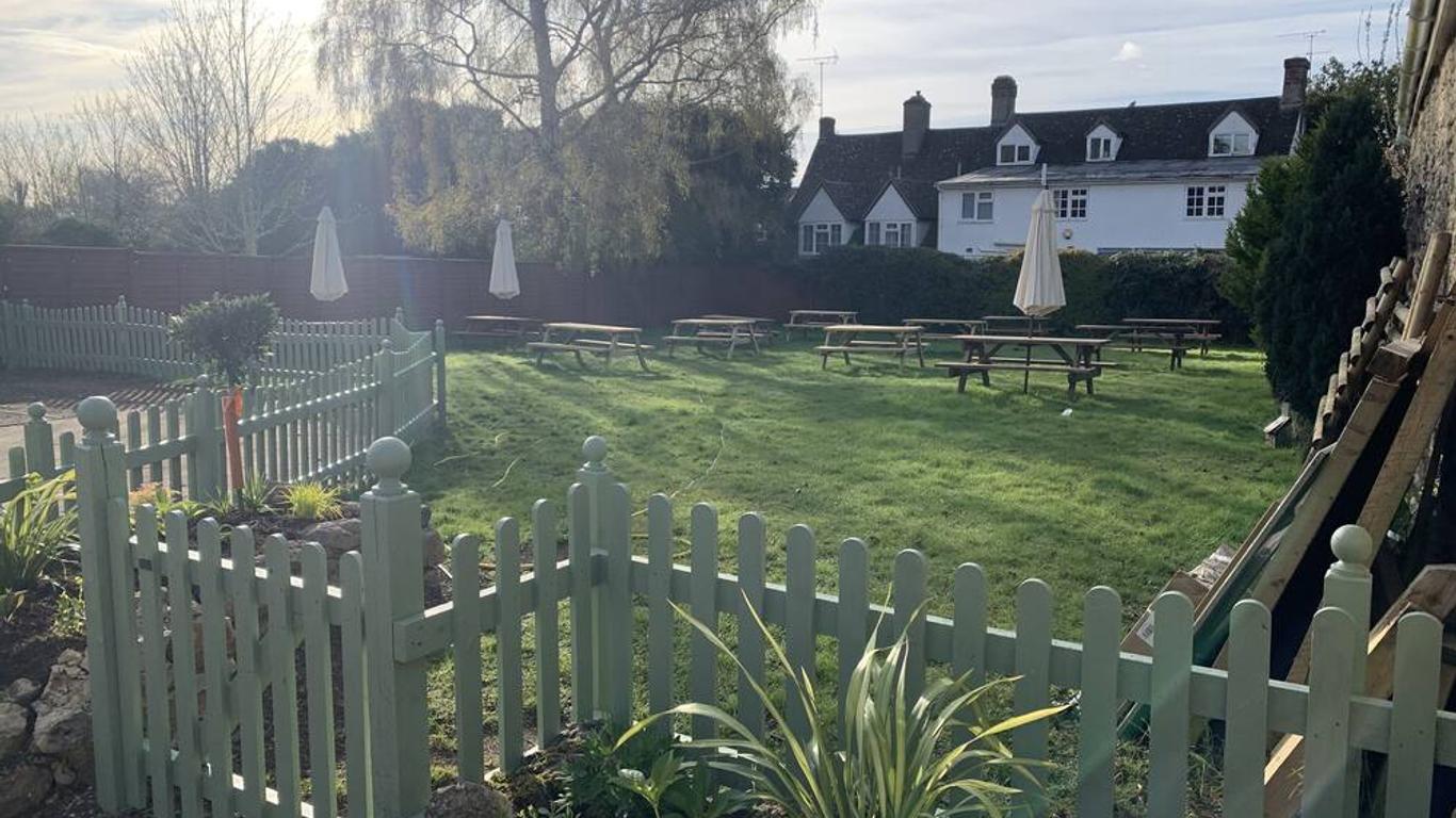 The Barrington Arms Hotel