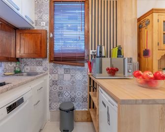 Chamonix Sud - Jonquilles 001 - Happy Rentals - Chamonix - Kitchen