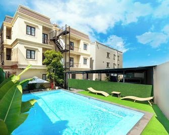 Go Villa - Aparthotel Thao Dien - Ho Chi Minh City - Pool