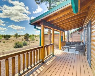 Near Lakes and Trails Pet-Friendly Cabin in Arizona - Heber-Overgaard - Balcón